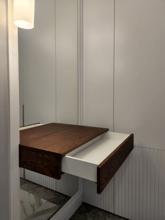 шкаф в прихожей на заказ в пскове мебель бро